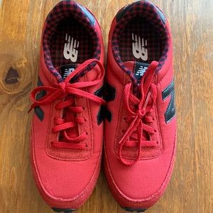 NWOT New Balance Red Sneakers | Size: 7